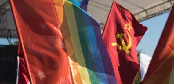 Kimlik Siyaseti, Aşırı Sağ ve Maskeler – Eoin McDermott