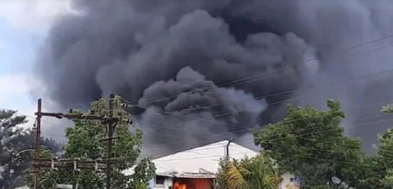 Kimya Fabrikasında Yangın: En Az 18 İşçi Yaşamını Yitirdi