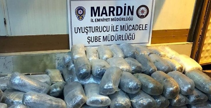 uyusturucu-satisindan-tutuklanan-narkotik-amiri-serbest-birakildi-730x410