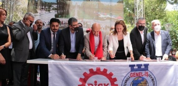 İZENERJİ’de TİS İmzalandı: Demokrasi İşçinin Ekmeği