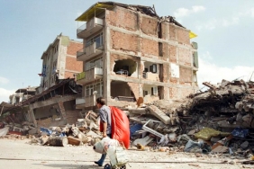 17-agustos-depremi-nerede-oldu-17-agustos-13513539_3563_amp