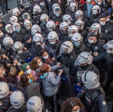 Etdk9EyWQAAhDHt-680x365_c