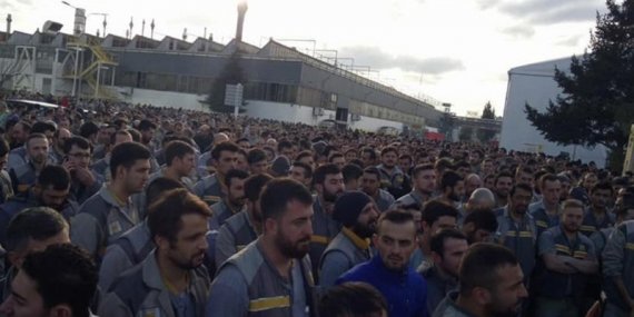 Renault İşçileri Banka Promosyonlarına Karşı İş Durdurdu