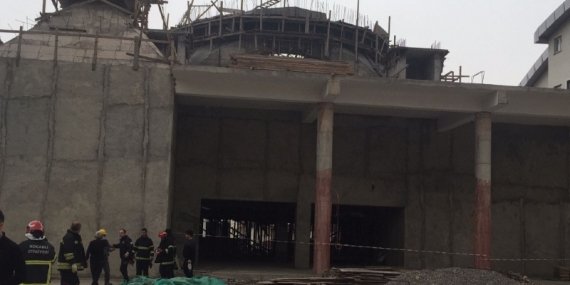 Cami İnşaatında İskele Çöktü: 8 İşçi Yaralı