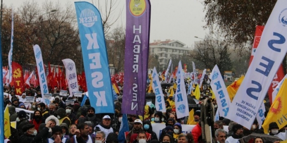 Ankara’da Kitlesel ‘Geçinemiyoruz’ Eylemi