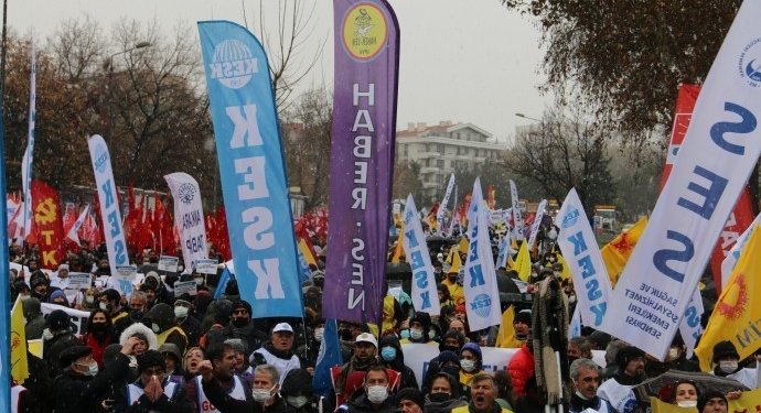 Ankara’da Kitlesel ‘Geçinemiyoruz’ Eylemi
