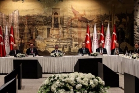 kulis-bakan-nebati-is-dunyasina-hepiniz-100-er-milyon-dolar-bozdurun-demis-955687-5-680x365_c