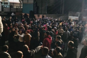 Kadın İşçilerin Soyunma Odasında Kamera Bulundu 3 thumbnail