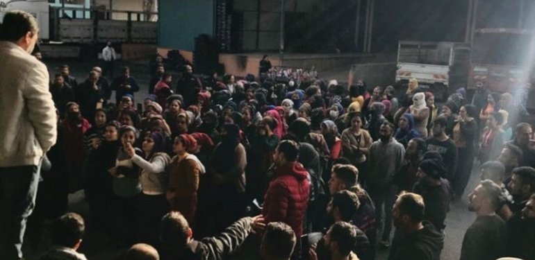 Tarsus Hali’ndeki 200 Kadın İşçi İş Bıraktı