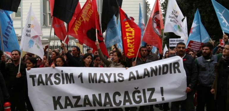 1mayis2017-taksim-gozaltilar-protesto-kadikoy-4-1024x682