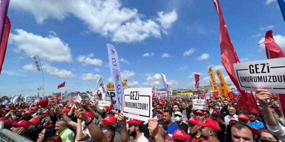 İstanbul 1 Mayıs’ından Ortak Mesaj: Bu Düzeni Birlikte Değiştireceğiz!