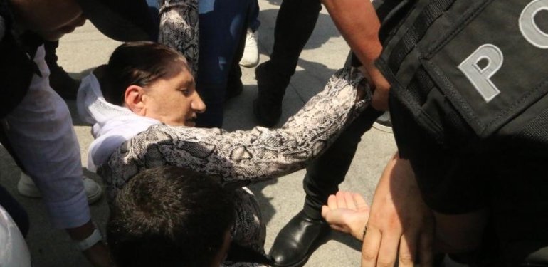 Tutuklu Yakınlarının Adalet Nöbetine Polis Saldırdı: 6 Gözaltı