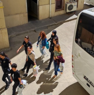 690x450cc-dyb-15-06-2022-gazeteciler-adliyede9