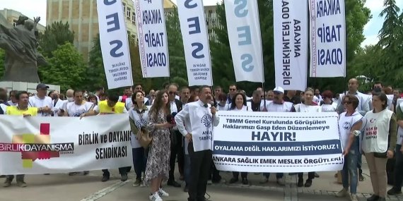 Sağlık Emekçileri Birçok İlde İş Bıraktı