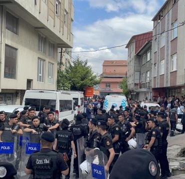 beyoglu-nda-kentsel-donusumdeki-binalarin-su-2-15000287_osd