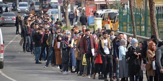 DİSK-AR: İşsiz Sayısı, Nisan 2022’de 8 Milyon 107 Bin Kişiye Yükseldi