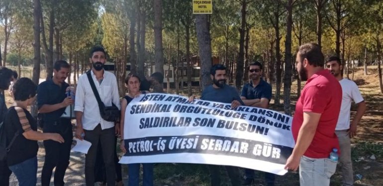 Solufert’te Sendikalı Oldukları için İşten Atılan İşçiler Eylemdeydi