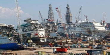 tersane-izmir-isciler