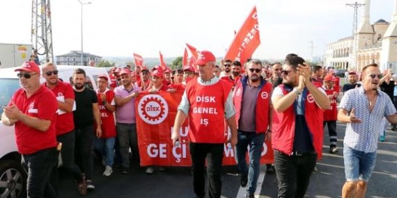 Tekirdağ Büyükşehir Belediyesi İşçileri Ek Zam Eylemi