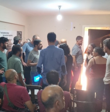 690x390cc-izm-11-08-2022-esp-taziye-baskin1