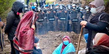 b420adcc-3183-4686-bc1d-65dfa743721d_w948_r1.778_fpx37.72_fpy50