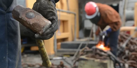 Aydın ve Akhisar’da İş Cinayetleri: İki İşçi Hayatını Kaybetti