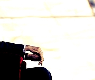 raw_economistin-1-kasim-yorumu-sultan-zorda_768417635