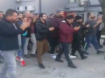 Kartonsan İşçileri Greve Çıkıyor