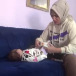 sma-hastasi-umay-bebegin-annesi-neden-saglik-bakanligimiz-bu-kadar-ailelere-zorluk-cikariyor-ilacimizi-karsilamiyor