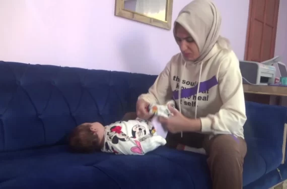 SMA'lı Umay Bebeğin Annesi: Sağlık Bakanlığı Neden Zorluk Çıkarıyor, İlaçlarımızı Karşılamıyor? 6 sma-hastasi-umay-bebegin-annesi-neden-saglik-bakanligimiz-bu-kadar-ailelere-zorluk-cikariyor-ilacimizi-karsilamiyor