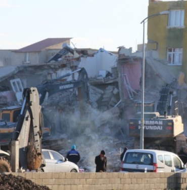 CREATOR: gd-jpeg v1.0 (using IJG JPEG v62), quality = 90