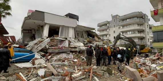 Hatay’da Paramiliter Silahlı Gruplar Geziyor