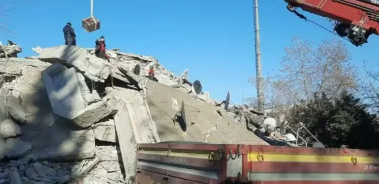 kuran-kursunun-kasasini-12-yasindaki-cocugun-hayatina-tercih-ettiler-LlPM