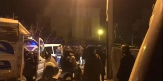 HDP’nin Yardım Tırlarına El Koyup Şoförleri Gözaltına Aldılar