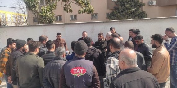 Ahenk Halı İşçileri İş Bıraktı