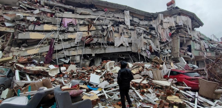 4 Yerine 14 Katlı İmar İzinleri Hangi Bilimsel Gerekçelerle Onaylandı?