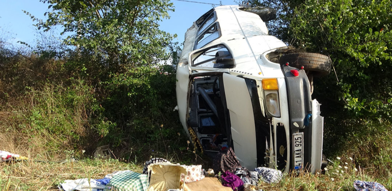 Fındık İşçilerini Taşıyan Araç Kaza Yaptı: 7 Yaralı