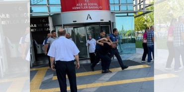 aile-bakanligi-protetso-