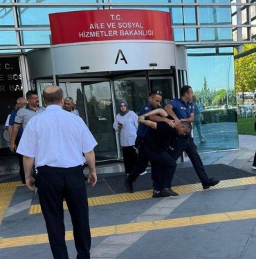 aile-bakanligi-protetso-