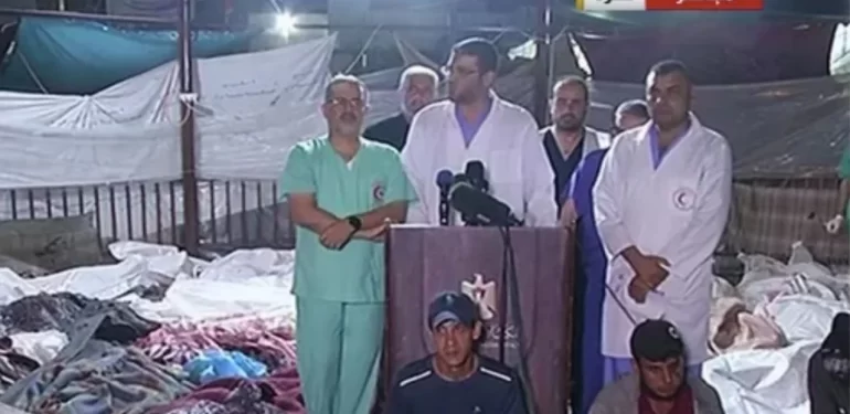 Gazze’de Bombalanan Hastanede Cesetlerin Arasından Dünyaya Seslendiler