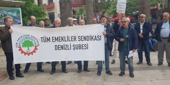 Emekliler Ülke Genelinde Sokağa Çıkacak