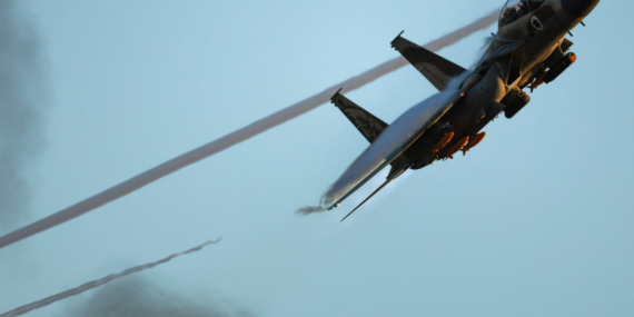 İran, İsrail’e İHA’lar ve Balistik Füzelerle Saldırı Başlattı