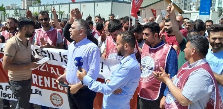 Mega Polietilen İşçileri Kararlı: Tüm Taleplerimiz Kabul Edilene Kadar Direnişteyiz