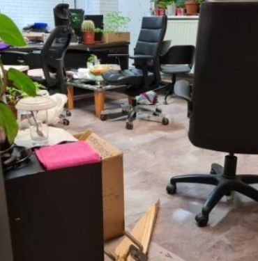 690x390cc-BRUKSEL-Sterk-TV-ve-Medya-Haber-TV-ye-baskin