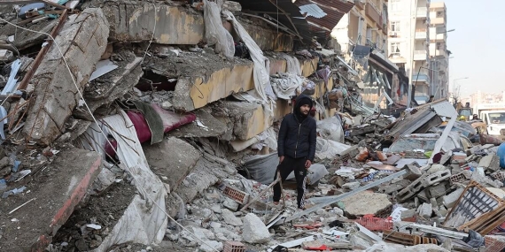 Depremzedeler için Toplanan 129 Milyar Liranın 47 Milyarı Halka Verilmedi