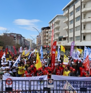 sendikalar-1-mayis-cagri-5