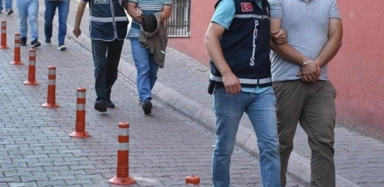 Bitlis’te 20 Gözaltı 6 Tutuklama