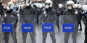 kobani-davasi-sonrasi-3-ilde-yasak-aclik-grevi-bile-yasaklandi