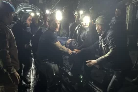 zonguldak-ta-maden-ocaginda-gocukte-mahsur-ka-16828494_amp