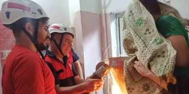 Fırında Çalıştırılan 13 Yaşındaki Çocuk Elini Hamur Makinesine Kaptırdı 7 13-yasindaki-cocuk-elini-hamur-makinesine-sikistirdi